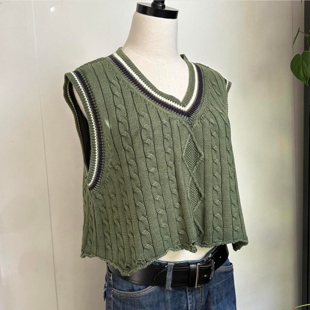 Fashion Nova Women 1X Army Green Preppy Cropped Cable Knit Sweater Vest